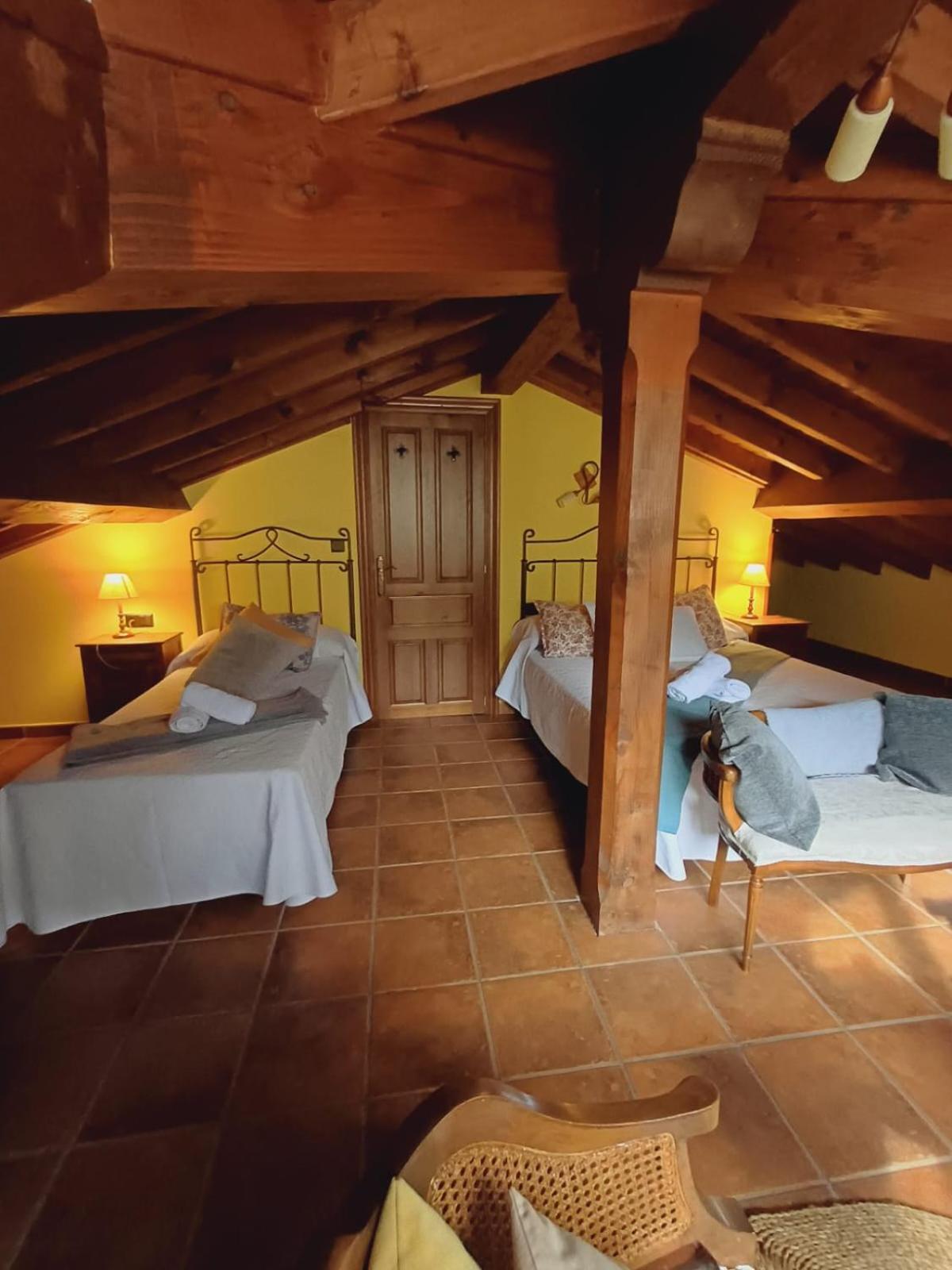 Appartamento El Portal Del Abuelo Arenas De Cabrales Esterno foto